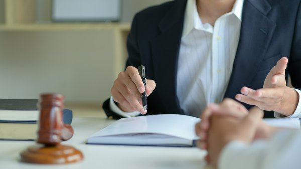 Avocat pour rupture conventionnelle versailles : vos droits révélés